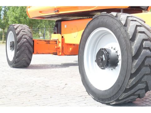 JLG
1350 SJP ULTRABOOM | 43.3 METER | 1 OWNER | Hulleman Trucks [10]