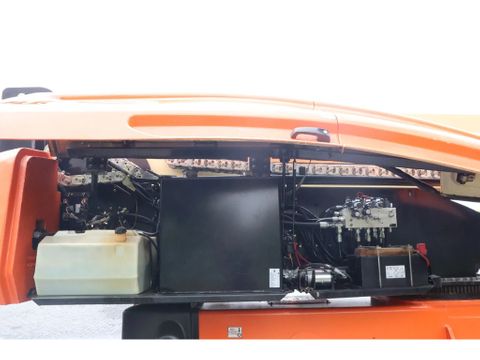 JLG
1350 SJP ULTRABOOM | 43.3 METER | 1 OWNER | Hulleman Trucks [13]