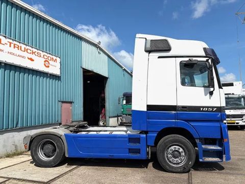 Mercedes-Benz LS (MP1) MEGASPACE (EPS WITH CLUTCH (3-PEDALS) / RETARDER / REDUCTION AXLE / AIRCONDITIONING) | Engel Trucks B.V. [4]