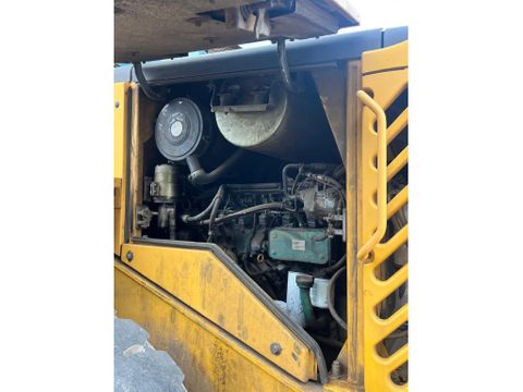 Volvo L90E | Brabant AG Industrie [8]
