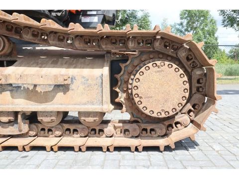 Hitachi
ZX350LC-6 | 90% UNDERCARRIAGE | BUCKET | HAMMERLINES | Hulleman Trucks [11]