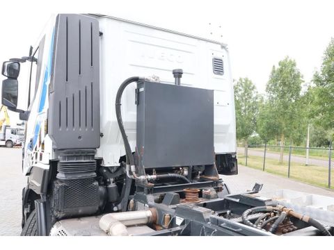 Iveco
X-WAY 570 6X4 FULL STEEL BIG AXLES RETARDER EURO 6 | Hulleman Trucks [15]