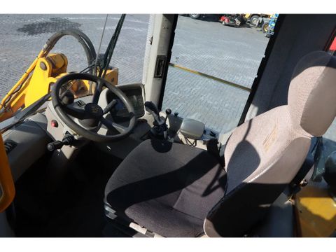 JCB
426 B | 35 KM/H | ONLY 9800 HOURS | FIRST OWNER | DUTCH MACHINE | Hulleman Trucks [15]