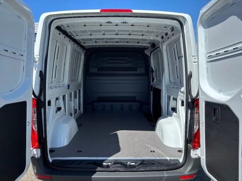 Mercedes-Benz 311CDI L1H1 Airco Navi Trekhaak NIEUW BPM VRIJ | Van Nierop BV [9]