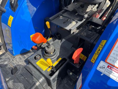 Solis Mini Tractor 26MY18 4WD Gazonbanden Voorlader + Cirkelmaaier 200 UUR | Van Nierop BV [16]