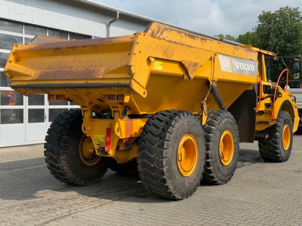 Volvo  (5)