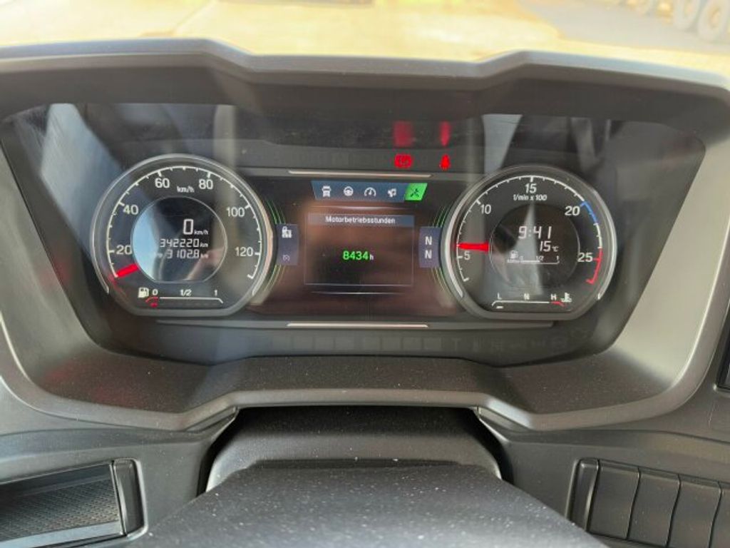 Scania  (10)