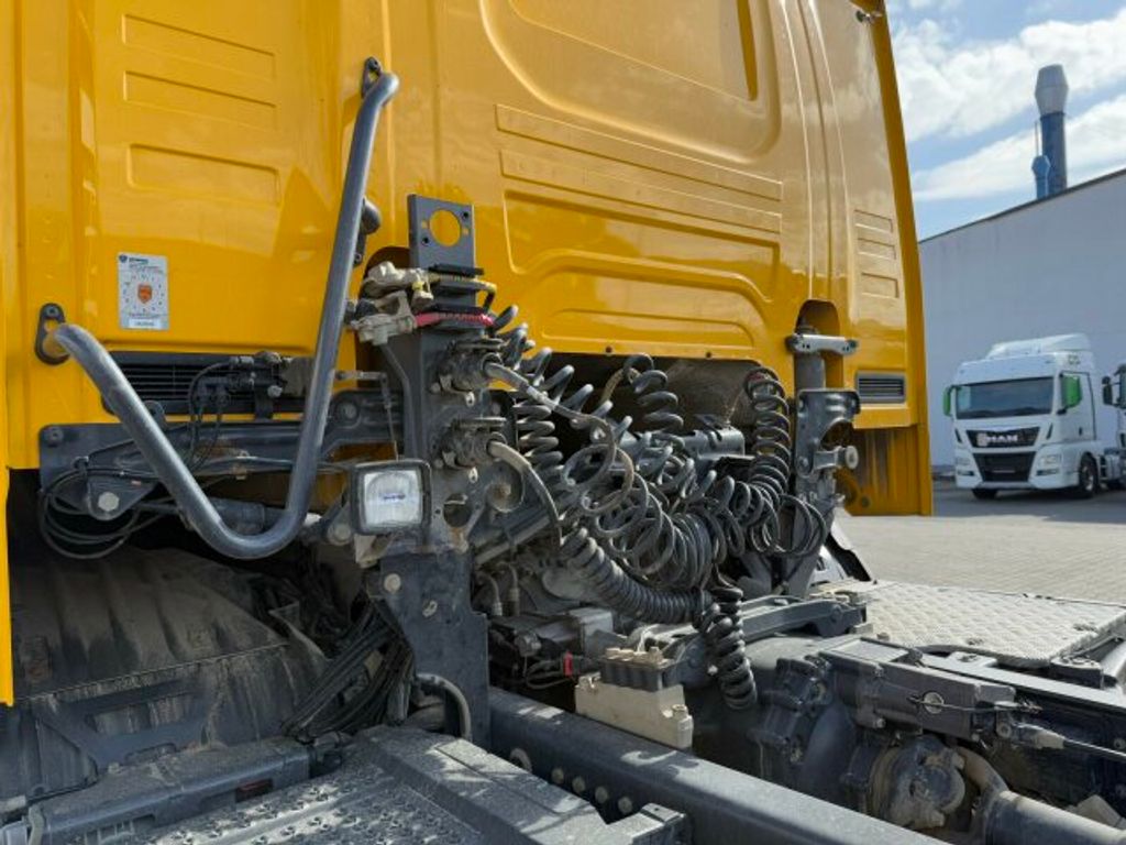Scania  (14)