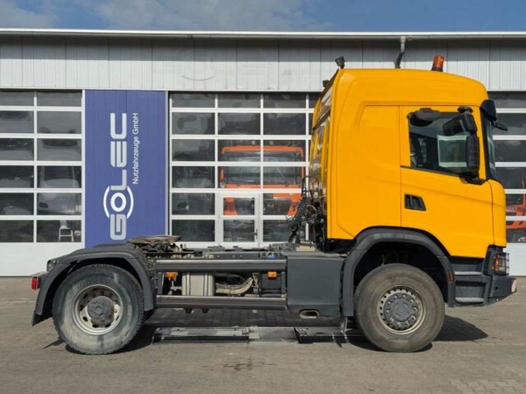 Scania  (2)