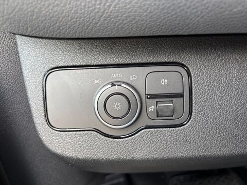 Mercedes-Benz 319CDI L2H1 Dubbelcabine 6+1 Pers Automaat Airco Cruisecontrol Led/Xenon 3500KG Trekhaak NIEUW BPM VRIJ | Van Nierop BV [18]