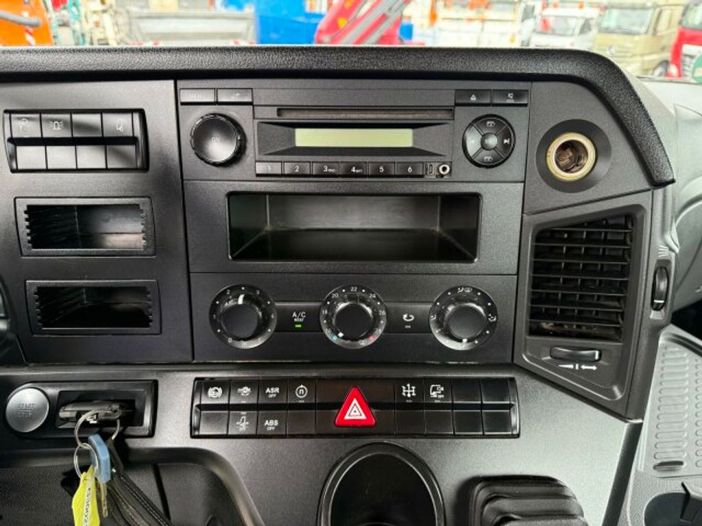 Mercedes-Benz  (10)