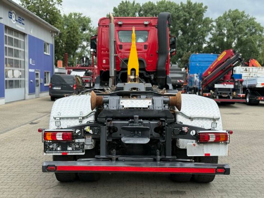 Mercedes-Benz  (4)
