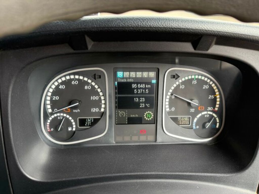 Mercedes-Benz  (10)