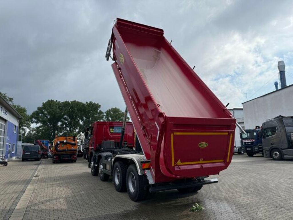 Scania  (10)