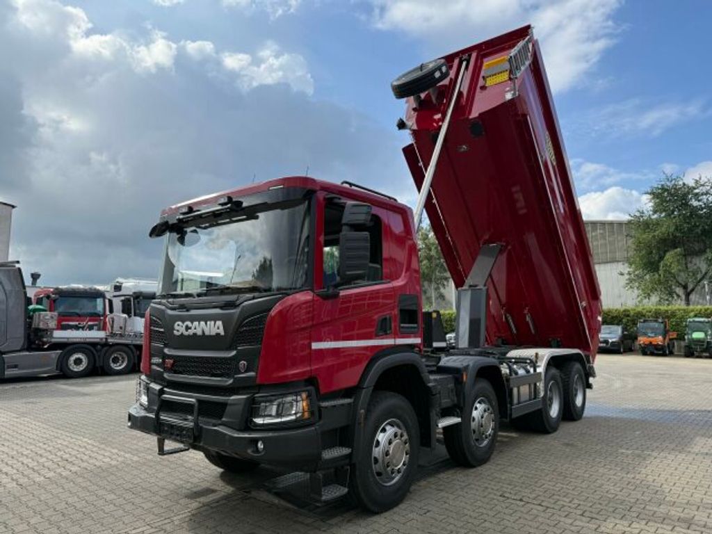 Scania  (12)