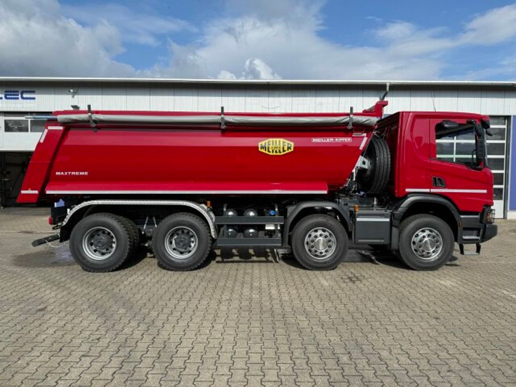 Scania  (3)