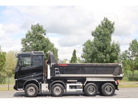 Volvo
8X4 TIPPER EURO 6 BIG AXLES RETARDER VDS | Hulleman Trucks [10]