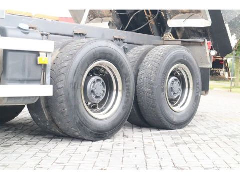Volvo
8X4 TIPPER EURO 6 BIG AXLES RETARDER VDS | Hulleman Trucks [12]