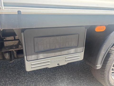 Mercedes-Benz 317CDI Dubbelcabine Openlaadbak Airco 3500KG Trekhaak 16.500KM BPM VRIJ  10 x op voorraad | Van Nierop BV [7]