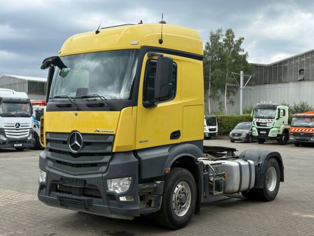 Mercedes-Benz  (6)