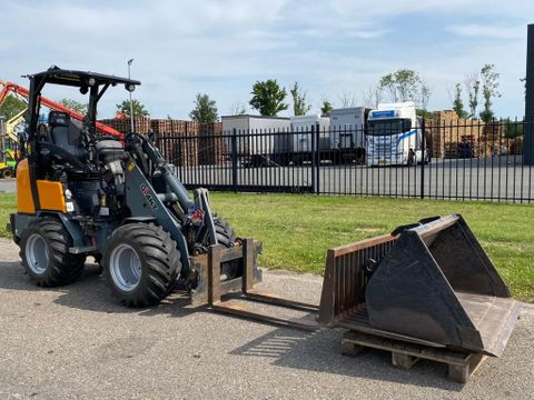 Giant D332SWT | Brabant AG Industrie [1]