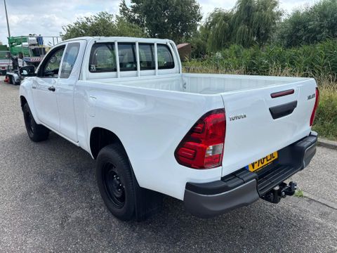 Toyota 2.4 D-4D Comfort 4x4 1.5Cab NIEUW 3500KG Trekhaak Airco Cruisecontrol BPM VRIJ | Van Nierop BV [4]