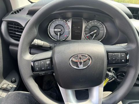 Toyota 2.4 D-4D Comfort 4x4 1.5Cab NIEUW 3500KG Trekhaak Airco Cruisecontrol BPM VRIJ | Van Nierop BV [9]