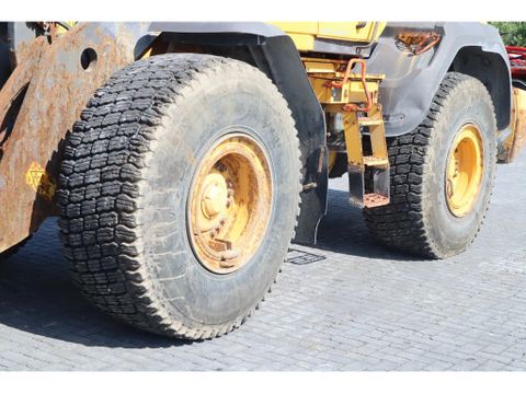 Volvo
L120H | CDC | BBS | WEIGHT SYSTEM | QUICK COUPLER | BUCKET | Hulleman Trucks [12]
