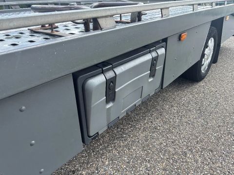 Volkswagen 2.5TDI Oprijwagen/Autotransport Airco Cruisecontrol Trekaak Luchtvering 5 Cilinder | Van Nierop BV [11]