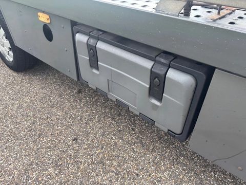 Volkswagen 2.5TDI Oprijwagen/Autotransport Airco Cruisecontrol Trekaak Luchtvering 5 Cilinder | Van Nierop BV [8]