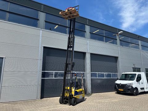 Komatsu Vorkheftruck Triple Mast & Side Shift + Lader | Van Nierop BV [16]