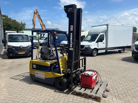 Komatsu Vorkheftruck Triple Mast & Side Shift + Lader | Van Nierop BV [3]