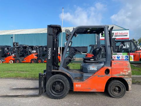 Toyota 02- 8FDF30 | Brabant AG Industrie [2]