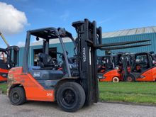 Toyota 02- 8FDF30 | Brabant AG Industrie [5]