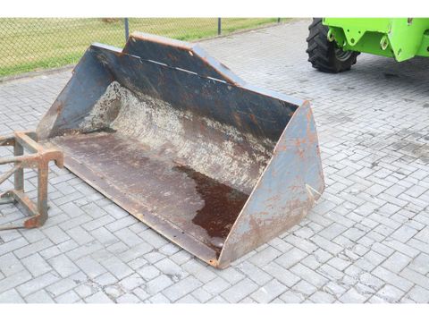 Merlo
P40.17 PLUS | FORKS | JIB | BUCKET | Hulleman Trucks [10]