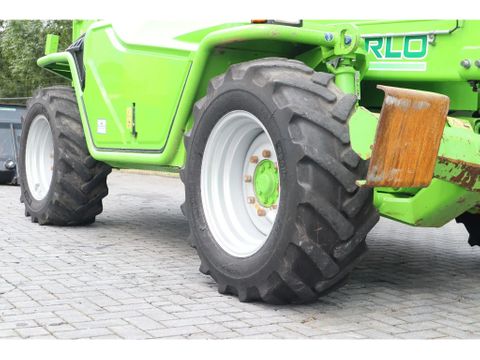 Merlo
P40.17 PLUS | FORKS | JIB | BUCKET | Hulleman Trucks [12]