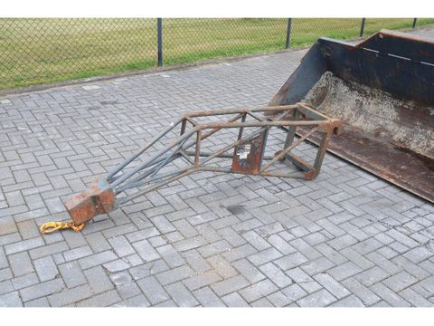 Merlo
P40.17 PLUS | FORKS | JIB | BUCKET | Hulleman Trucks [9]