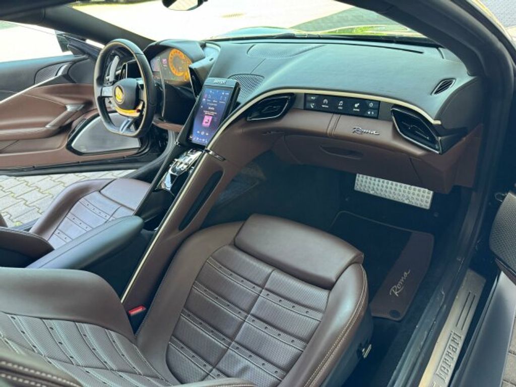 Ferrari  (15)