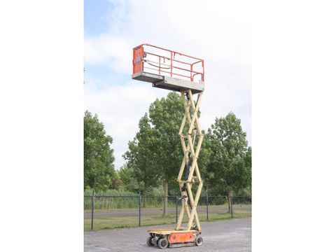 JLG
1930 ES | 7.7 METER | 230 KG | Hulleman Trucks [8]