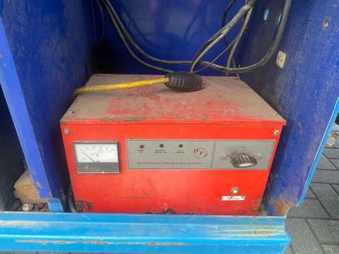 Liftlux
SL172-18E2WD | 19.2 METER | NOT WORKING | Hulleman Trucks [11]