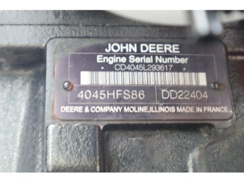SDMO
R90C3 | 90 KVA | 400 V | Hulleman Trucks [18]
