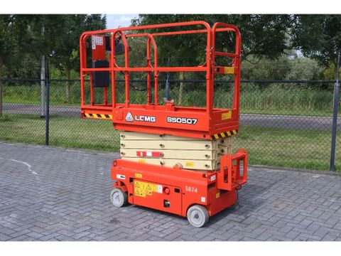 LGMG
SS0507 | 6.3 METER | 230 KG | GS-1330 | ES1330 | Hulleman Trucks [6]