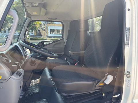 FUSO 3C15 3 Zijdige Kipper Airco Trekhaak EURO 6 28700KM ! | Van Nierop BV [10]