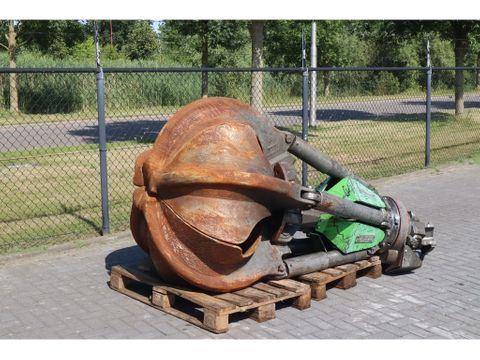 Sennebogen
SGM | ORANGE PEEL GRAB | POLYPGREIFER | POLIEP GRIJPER | Hulleman Trucks [3]