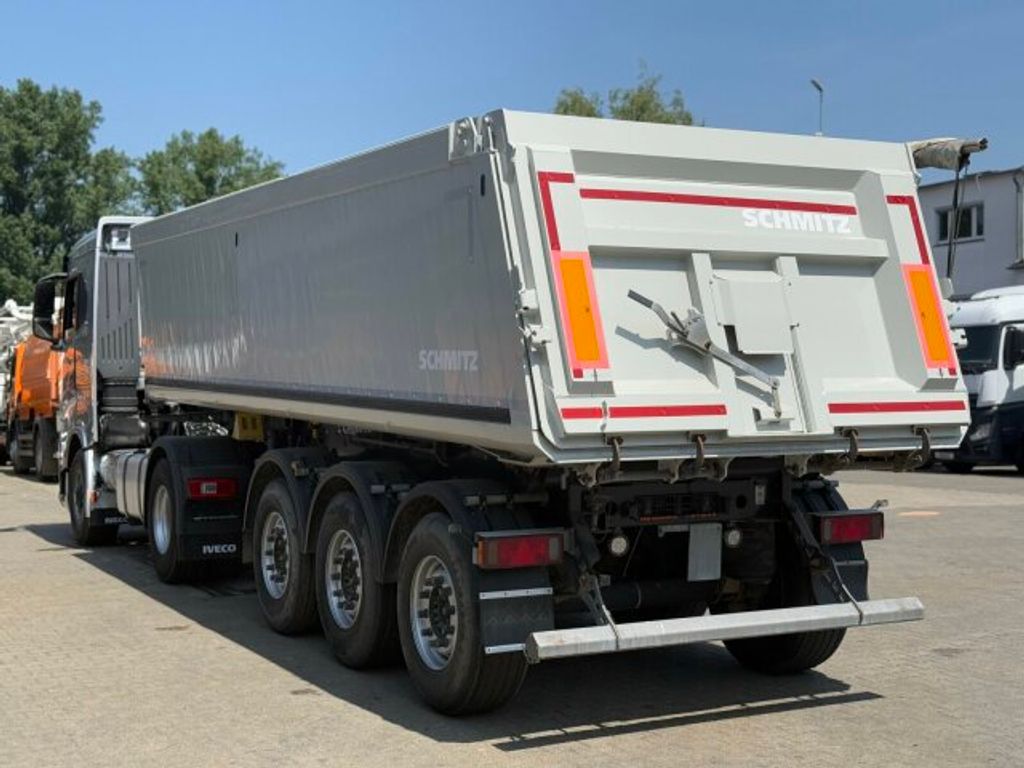 Iveco  (9)