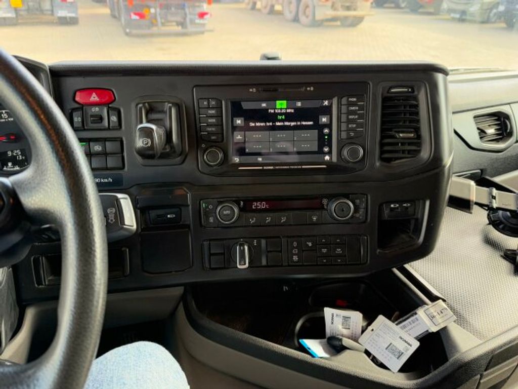 Scania  (11)