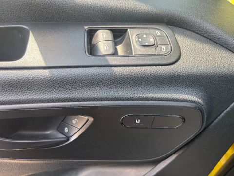 Mercedes-Benz 519 Chashi Cabine ( 3,66 Wielbasis ) Automaat Airco Luchtvering V6 | Van Nierop BV [11]