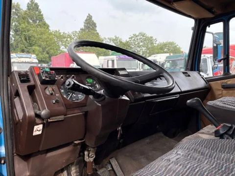 Mercedes-Benz 814 RECOVERY TRUCK / CAR-MACHINE TRANSPORTER (6-CILINDER / MANUAL GEARBOX / FULL STEEL SUSPENSION / WINCH / HYDRAULIC RAMPS) | Engel Trucks B.V. [13]