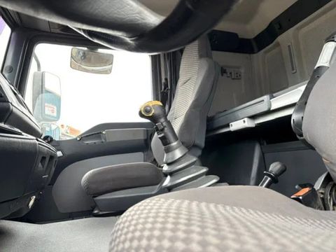 MAN BBS FULL STEEL SUSPENSION (ZF16 MANUAL GEARBOX / RETARDER / 13.000 KG. REDUCTION AXLES / HYDRAULIC KIT / AIRCONDITIONING) | Engel Trucks B.V. [10]