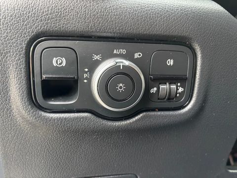 Mercedes-Benz 116CDI XXL ( L3H1 ) Facelift Automaat Airco Navi Cruisecontrol 12000KM BPM VRIJ | Van Nierop BV [15]